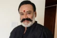 பிரபல நடிகர் சாலை விபத்தில் பலி