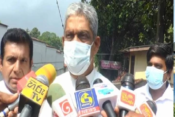 ரணிலின் வரவுசெலவுத்திட்டம் -பொன்சேகா கடும் விமர்சனம்