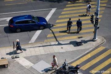 கார் பயணத்தை தியாகம் செய்தால் 500 சுவிஸ் ஃப்ராங்குகள்: சுவிட்சர்லாந்தில் ஒரு சோதனை முயற்சி