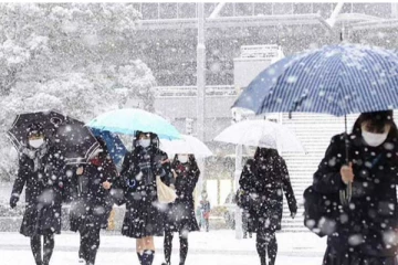 683 புகையிரதங்கள் மற்றும் 136 விமான சேவைகள் ரத்து!