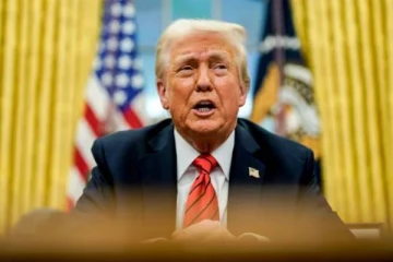 සාමයට එළැඹෙන්නැයි ට්‍රම්ප්ගේ රුසියාවට අවසන් සන්ධිය - නැත්නම් සම්බාධක