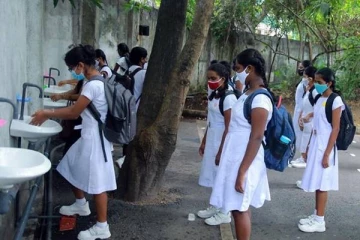 பாடசாலைகள் ஆரம்பிக்கப்பட்டால் விடுமுறை ரத்து?