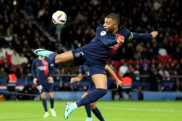 கம்பீரமாக முதலிடம் பிடித்த பாரிஸ் செயிண்ட் ஜேர்மன்! மிரட்டலான வெற்றி