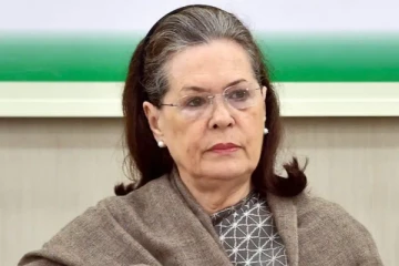 சோனியா காந்தி மருத்துவமனையில் அனுமதி...!