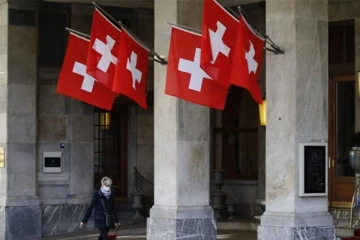 'அதற்கு இப்போது அவசியம் இல்லை' ரிஸ்க் எடுக்கும் சுவிஸ் அரசாங்கம்!