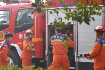 சீனா பாடசாலையில் தீ ; 13 பேர் பலி