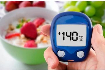 சுகர் இருக்குறவங்க மறந்தும் கூட இந்த பழங்களை சாப்பிடவே கூடாது - அவசியம் தெரிஞ்சுக்கோங்க!