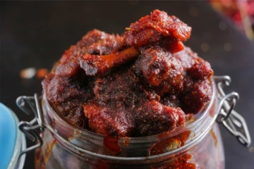 Chicken Pickle: கோழி இறைச்சியில் ஊறுகாய் செய்வது எப்படி?