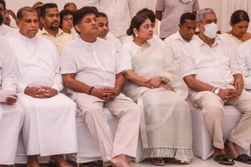 ஒற்றையாட்சிக்குள் அதிகாரப் பரவலாக்கல்! - பிக்குகள் முன்னிலையில் சஜித் திட்டவட்டம்