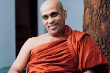 ஆட்சியாளர்கள் நாட்டின் உரிமையாளர்கள் அல்ல - தேரர் எச்சரிக்கை