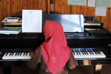 தாடியை தொடர்ந்து  தலிபான்கள் விதித்துள்ள அடுத்த தடை;  மக்கள் கவலை