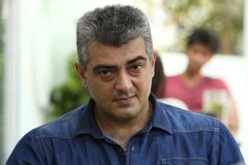 அச்சு அசல் நடிகர் அஜித் போலவே இருக்கும் நபர்.. புகைப்படத்தை பார்த்தா ஷாக் ஆகிடுவீங்க, இதோ