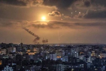 இஸ்ரேல் மீது பாய்ந்த ஏவுகணை: முக்கிய நகரில் விடாமல் ஒலித்த எச்சரிக்கை சைரன்கள்