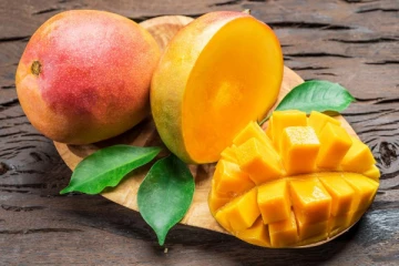 மாம்பழம் சாப்பிட்ட பின்பு இந்த தவறை மட்டும் செய்திடாதீங்க! பாரிய பக்கவிளைவு ஏற்படுமாம்