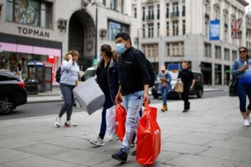 இனி இந்த தடுப்பூசி போட்டுக்கொண்டவர்களும் பிரித்தானியா வரலாம்!