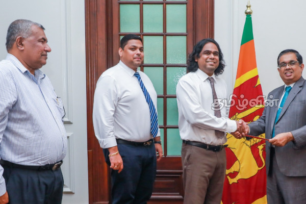 ‘Rebuilding Sri Lanka’ நிதியத்திற்கு வந்து குவியும் நிதி நன்கொடைகள்.. | Rebuilding Sri Lanka Financial Donation ‘Rebuilding Sri Lanka’ நிதியத்திற்கு வந்து குவியும் நிதி நன்கொடைகள்.. | Rebuilding Sri Lanka Financial Donation