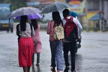 தமிழகத்தில் இன்று கனமழை வெளுக்கும்.., எங்கெல்லாம் தெரியுமா?
