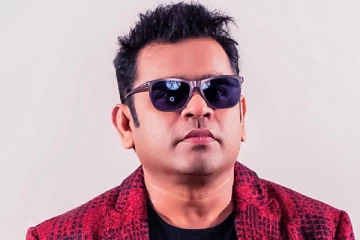 சன் டிவி சீரியல் நடிகையை சமூக வலைத்தளத்தில் பின்தடரும் ஏ.ஆர். ரஹ்மான்.. யார் அந்த நடிகை தெரியுமா