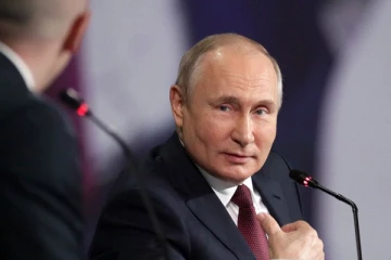 பெலாரஸ் பாணியில் லண்டன் விமானம் கடத்தப்படுமா? பத்திரிகையாளரின் கேள்விக்கு ரஷ்ய ஜனாதிபதியின் பதில்