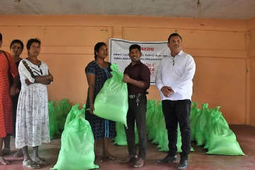 பல வருடங்களாக அகதிகளாக வாழ்ந்து வரும் மக்கள்! ஜாட்சன் பிகிறாடோ (Photos)