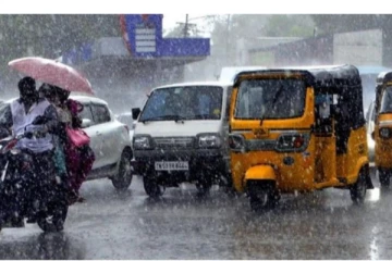 15 மாவட்டங்களில் இன்றும், நாளையும் கன மழைக்கு வாய்ப்பு- சென்னை வானிலை ஆய்வு மையம் தகவல்