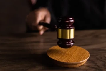 முஜிபுர் ரகுமானுக்கு எதிராக தவறான கருத்துக்களைப் பதிவிட்டவர்களுக்கு ; நீதிமன்றம் பிறப்பித்த உத்தரவு