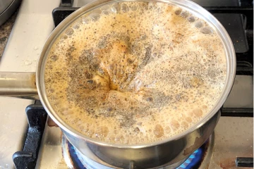 ஆபத்து... டீ ஆறிடுச்சுனா மறுடிபயும் சூடு பண்ணக் கூடாது! மீறி சுட வைத்து குடித்தால் என்ன நடக்கும் தெரியுமா?