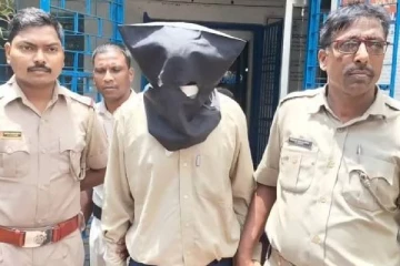 12 -ம் வகுப்பு படித்து அரசு மருத்துவமனையில் பணியாற்றிய போலி மருத்துவர்.., அம்பலமான உண்மை