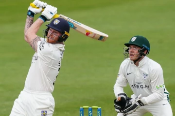 புது கேப்டன் பென் ஸ்டோக்ஸ் செய்த செயலால் அதிர்ச்சியடைந்த ரசிகர்கள்