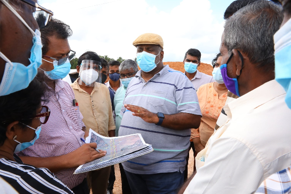 මධ්‍යම අධිවේගී මාර්ගයේ ඉදිකිරීම් තාවකාලිකව අත්හිටුවයි.... | Srilanka Political
