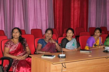 கிளிநொச்சியில் உளவளத்துணை சார்ந்த கலந்துரையாடல் (Photos)