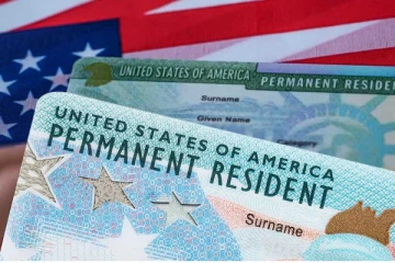 அமெரிக்காவில் கிரீன் கார்டு பெறுவதற்குள் 4 லட்சம் இந்தியர்கள் உயிரிழப்பார்கள்: அதிர்ச்சி தரும் புதிய அறிக்கை