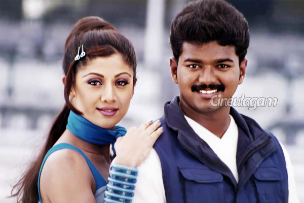 இந்த போட்டோவில் இருக்கும் விஜய் பட நடிகை யார் தெரியுமா? | Guess This Actress Who Acted With Vijay In Kushi