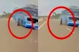 அதிவேக நெடுஞ்சாலையில் பேருந்தின் சக்கரம் கழன்று விழுந்தது - கேமராவில் சிக்கிய காட்சி