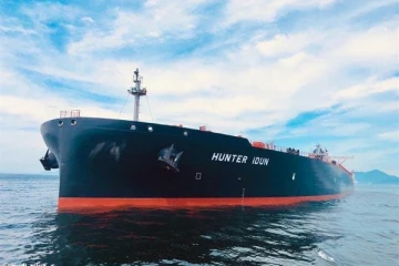 வெளிநாட்டில் கப்பலில் சிக்கிய இலங்கையர்கள் - அதிகாரிகள் தீவிர விசாரணை