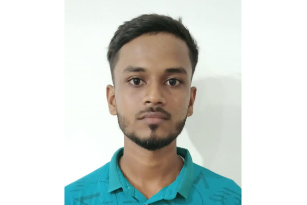 தாய், கிணற்றில் வீசிய சிறுமியை காப்பாற்றிய மாணவர்கள்- குவியும் பாராட்டுகள் (படங்கள்) | School Students Rescue The Girl