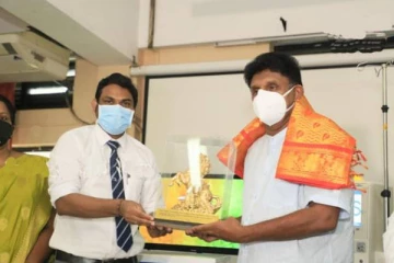 மத்திய வங்கியின் ஆளுநரை போட்டுத் தாக்கிய எதிர்க்கட்சி தலைவர்!