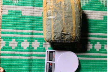 போதைப்பொருளுடன் இருவர் கைது(Photos)