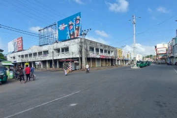 பூரண கடையடைப்பால் வடக்கின் பல பகுதிகள் முடக்கம் - வெறிச்சோடிய யாழ்.நகர்