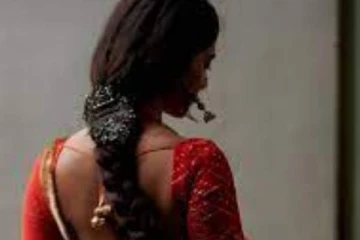 அந்த நடிகருடன் அப்படி குத்தாட்டம் போட ஆசையா இருக்கு!! மல்லுக்கட்டும் மல்லு நடிகை