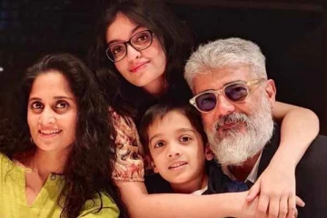 இதுவரை நாம் பார்த்திராத அனோஷ்காவின் புகைப்படத்தை வெளியிட்ட நடிகை ஷாலினி- கியூட் புகைப்படம்