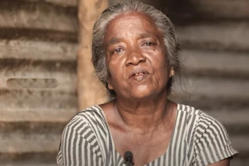 ஐந்து பிள்ளைகள் இருந்தும் அநாதரவான தாயின் சோகக்கதை