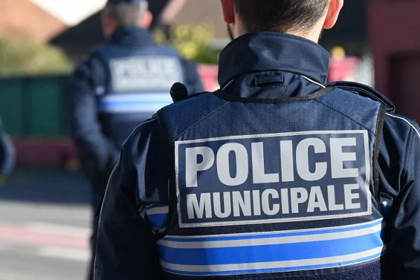 பிரான்ஸில் கைதான இலங்கையரை நாடுகடத்த திட்டம்! | Sri Lankan Deported From France