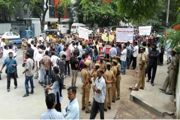 இலங்கை தமிழ் ஏதிலிகள் சென்னையில் போராட்டம்: வெளியான காரணம்