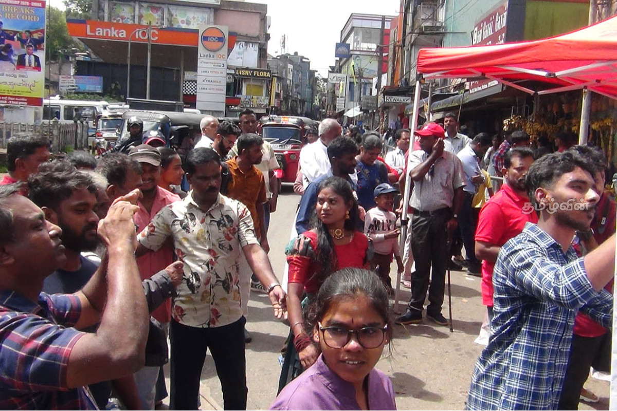 கறுப்பு ஜூலையை நினைவு கூரும் முகமாக ஹட்டனில் நடைப்பெற்ற விசேட நிகழ்வு | Hatton Event Promotes Black July Reconciliation கறுப்பு ஜூலையை நினைவு கூரும் முகமாக ஹட்டனில் நடைப்பெற்ற விசேட நிகழ்வு | Hatton Event Promotes Black July Reconciliation