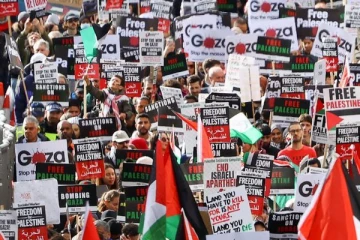 பிரிட்டன் தெருக்களில் ஒலித்த 'ஜிகாத்' கோஷங்கள்; சினத்தில் ரிஷி சுனக்!