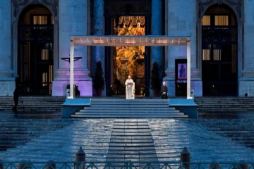 இலங்கை அரசுடன் முறுகலில் வத்திகான் சென்ற பேராயர் நடத்தும் சிறப்பு திருப்பலி பூஜை:திருத்தந்தையும் கலந்துக்கொள்கிறார்