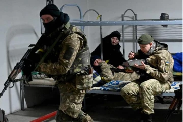 ஜெலன்ஸ்கி சரணடைந்தால் தாக்குதல் நிறுத்தம்! புடின் அறிவிப்பு - சரணடையும் எண்ணமே இல்லை- ஜெலன்ஸ்கி பதிலடி