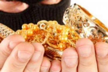 யாழில் ஓய்வுபெற்ற ஆசிரியரின் வீட்டை உடைத்து நகை திருட்டு