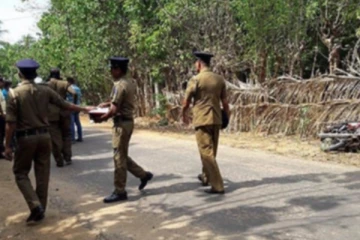 யாழில் சிறப்பு முற்றுகை நடவடிக்கை- அதிகாரிகளிடம் சிக்கிய நபர்கள்!